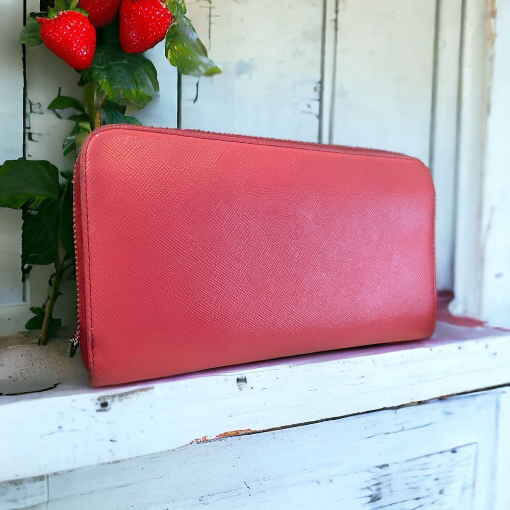 COA🍓PRADA🍓Strawberry🍓Saffiano Leather Bow Continental Wallet - Picture 2 of 8